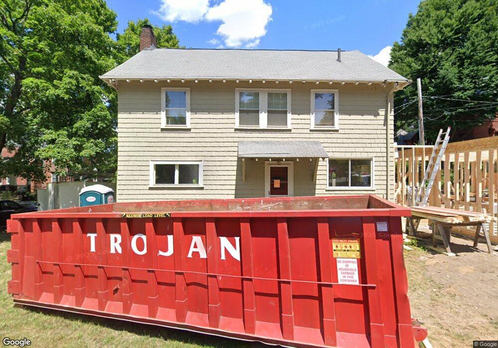 39 Billings Park, Newton, MA 02458 - photo 1