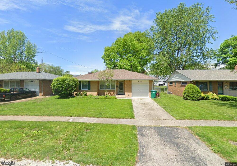 2804 Oak Ave, Mattoon, IL 61938 - photo 1