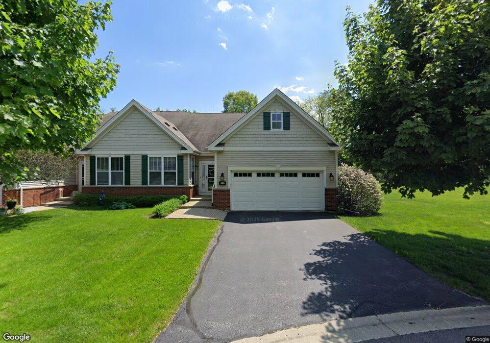 303 W Eagle Ct, Waukegan, IL 60087 - photo 1