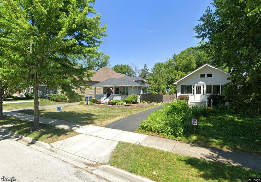 121 N Clinton Ave, Elmhurst, IL 60126 - photo 1