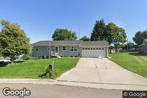 825 Arrowhead Dr, Broken Bow, NE 68822