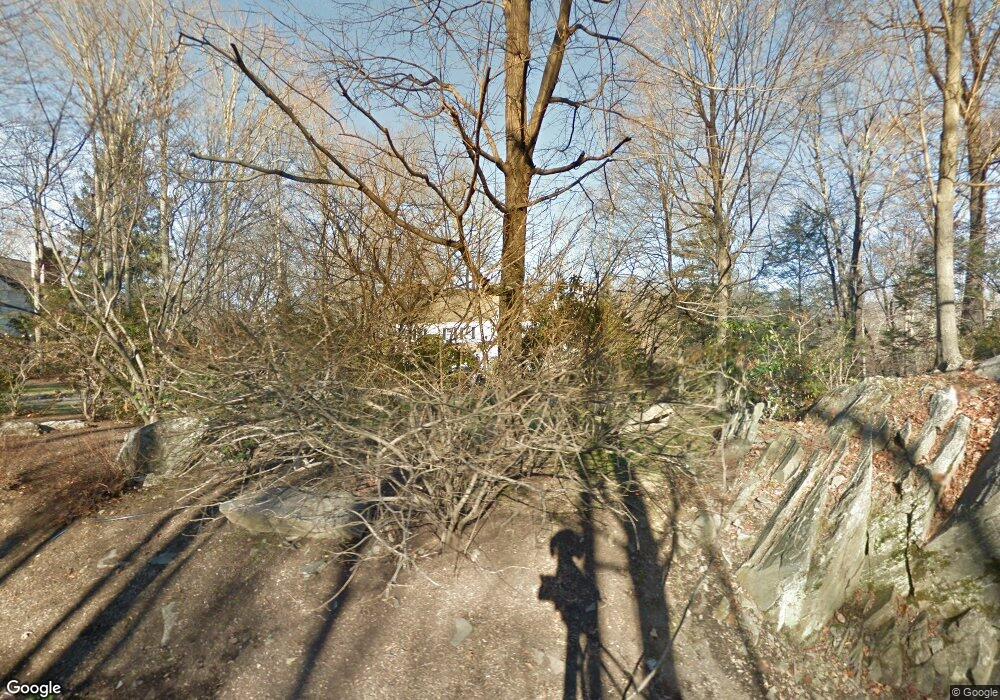 27 Londonderry Dr, Greenwich, CT 06830 - photo 1