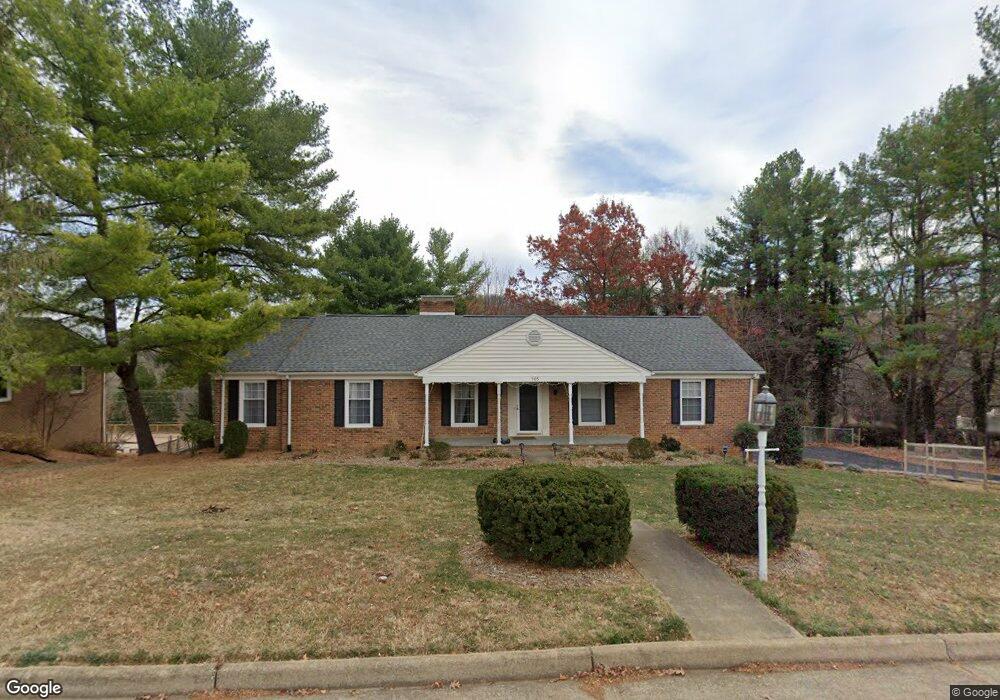 505 Victoria Dr, Staunton, VA 24401 - photo 1