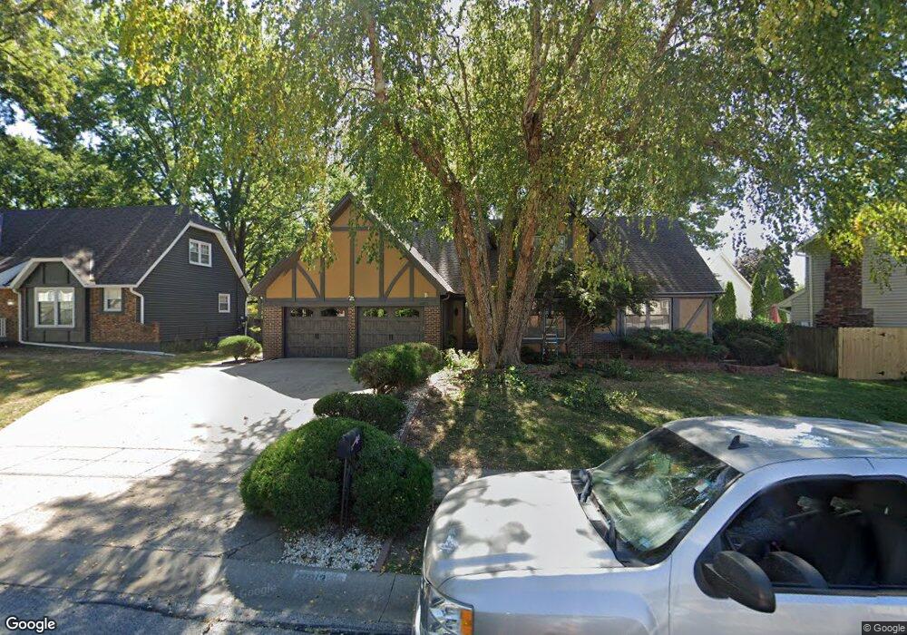 12813 W 69th St, Shawnee, KS 66216 - photo 1