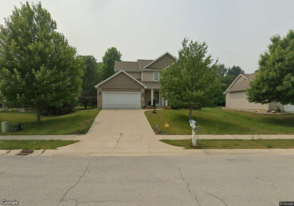 117 Wintergreen Dr unit 21, New Carlisle, IN 46552 - photo 1