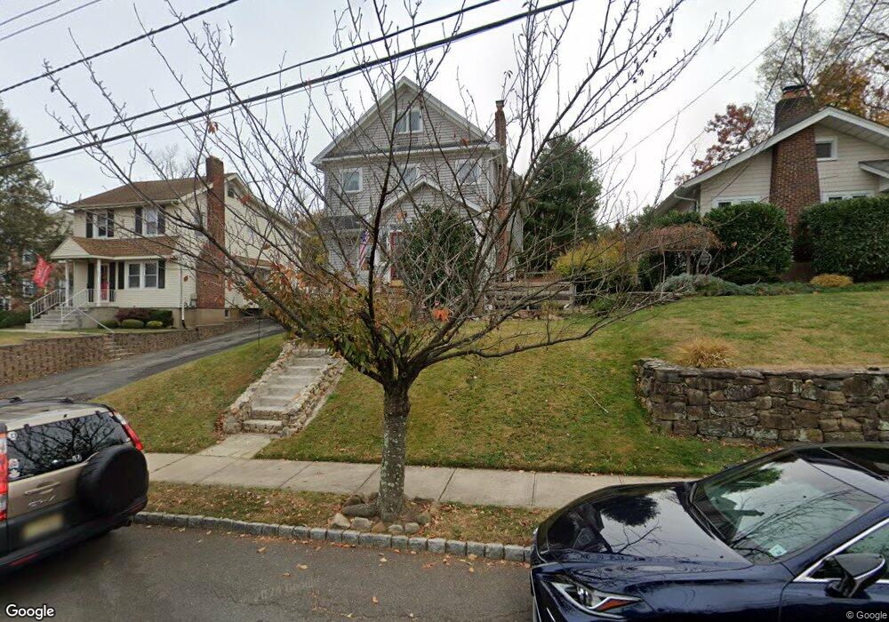 22 Parkway E, Caldwell, NJ 07006 - photo 1