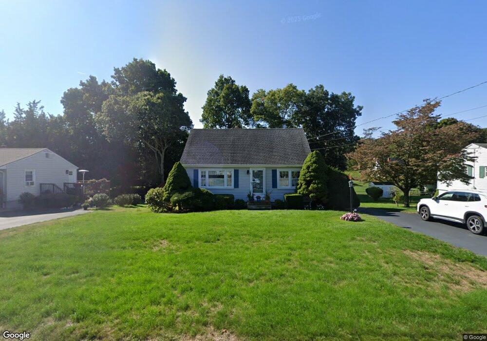 40 Cedar Dr, North Stonington, CT 06359 - photo 1