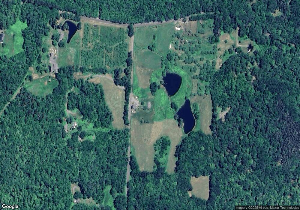 74 Barrows Rd, Brattleboro, VT 05301 - photo 1