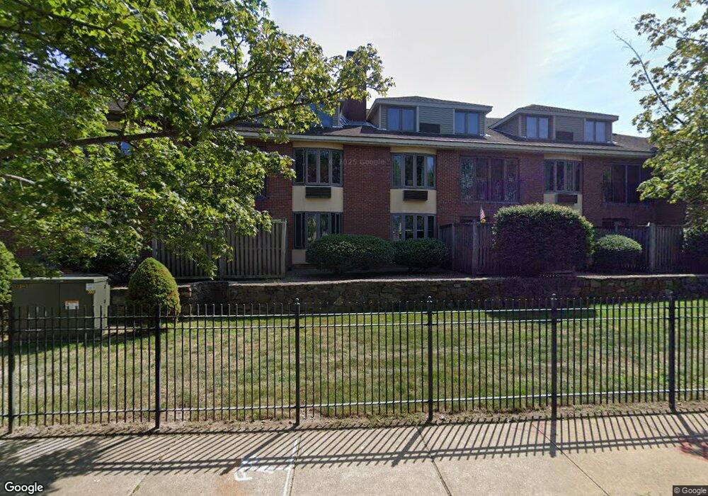 934 Southern Artery unit 115, Quincy, MA 02169 - photo 1