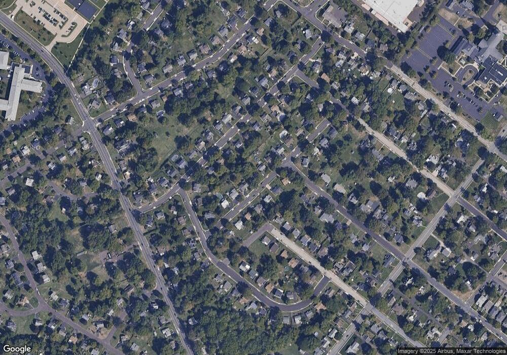 331 Erie Dr, Lansdale, PA 19446 - photo 1