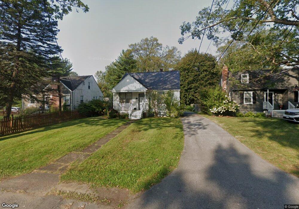 27 Lakeview Ave, Poughkeepsie, NY 12601 - photo 1