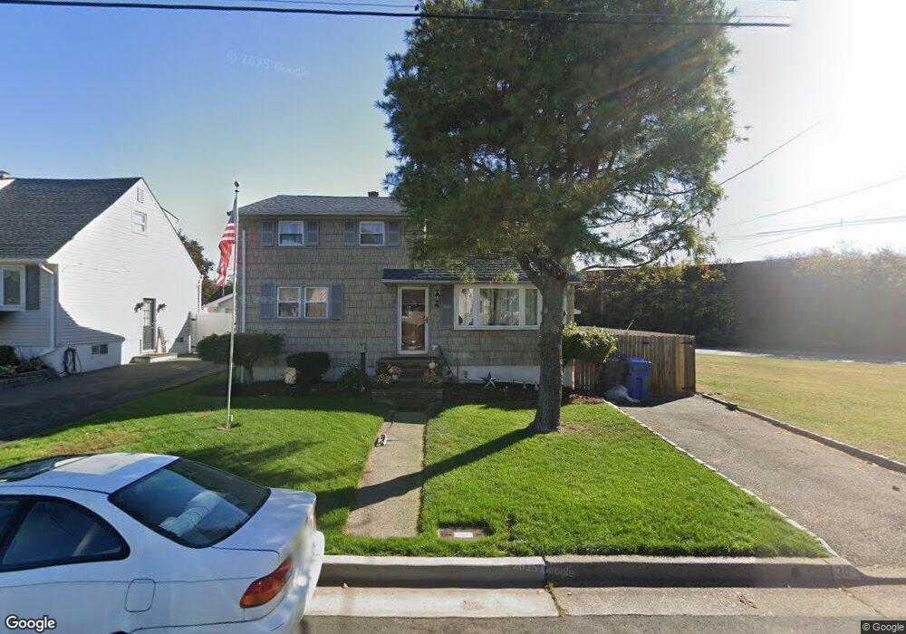 30 2nd Ave, Port Reading, NJ 07064 - photo 1