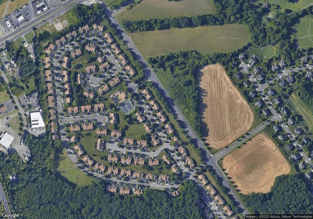 314 Birch Hollow Dr unit 118, Bordentown, NJ 08505 - photo 1