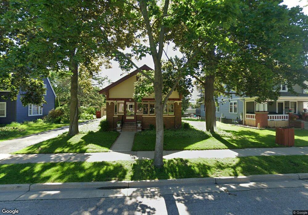 139 S Maple St, Oconomowoc, WI 53066 - photo 1