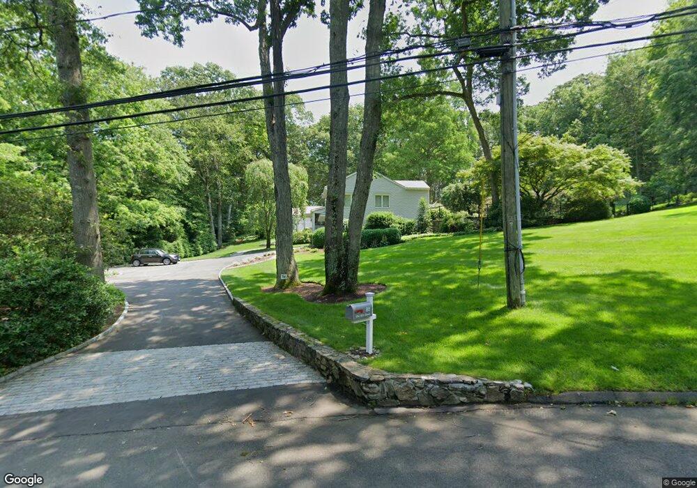 82 Old Hill Rd, Westport, CT 06880 - photo 1