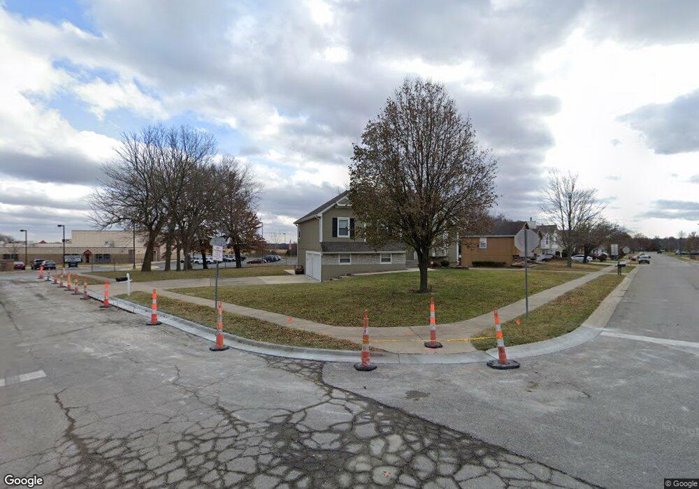 131 E Calico Dr, Raymore, MO 64083 - photo 1