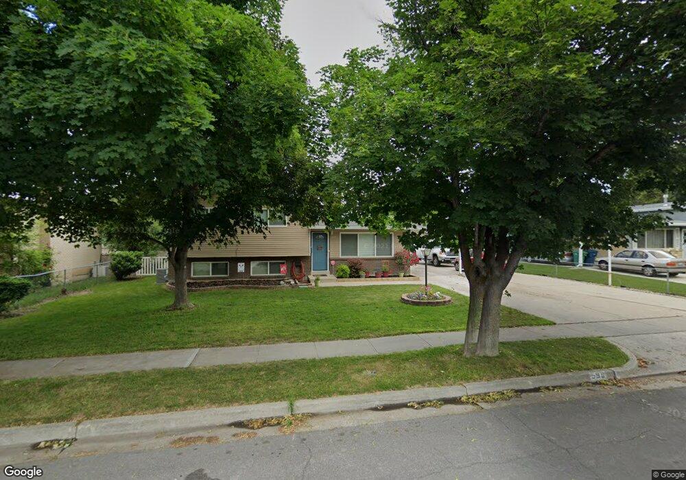 599 E Fairoaks Way, Sandy, UT 84070 - photo 1