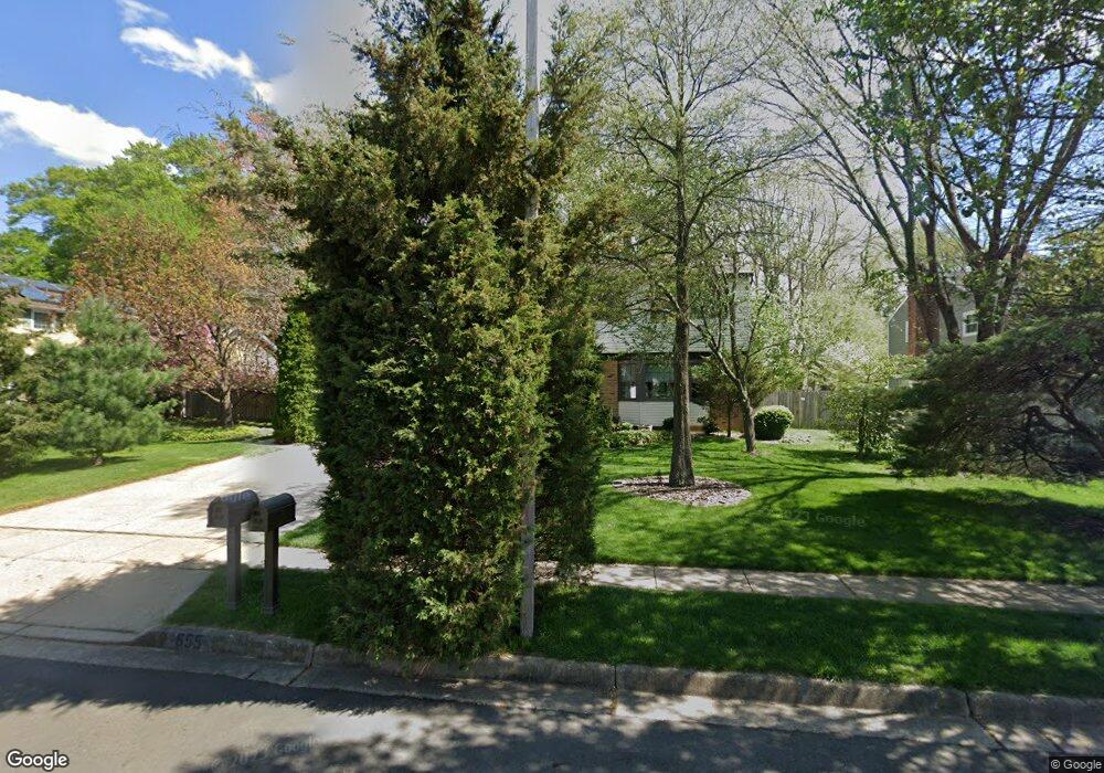 655 Cornwallis Dr, Mount Laurel, NJ 08054 - photo 1