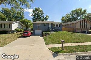 10211 Mockingbird Dr, Omaha, NE 68127