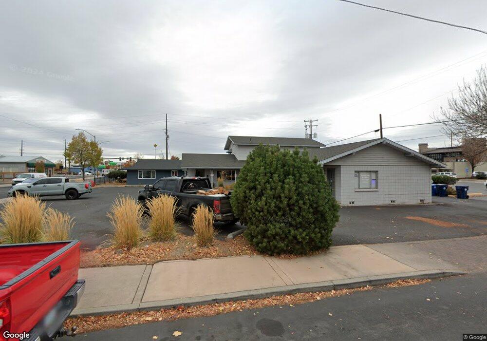 617 SW 5th St, Redmond, OR 97756 - photo 1