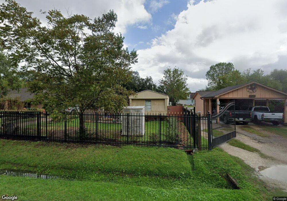 12018 N Lane Cir, Houston, TX 77086 - photo 1