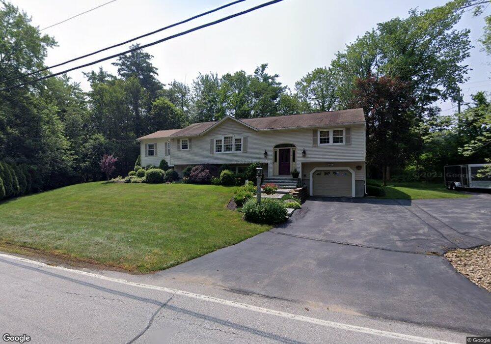 3 Farmer Rd, Hooksett, NH 03106 - photo 1