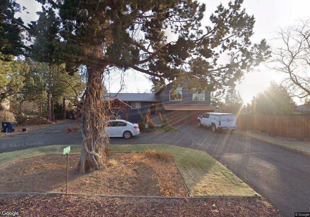 3694 SW 32nd St, Redmond, OR 97756 - photo 1