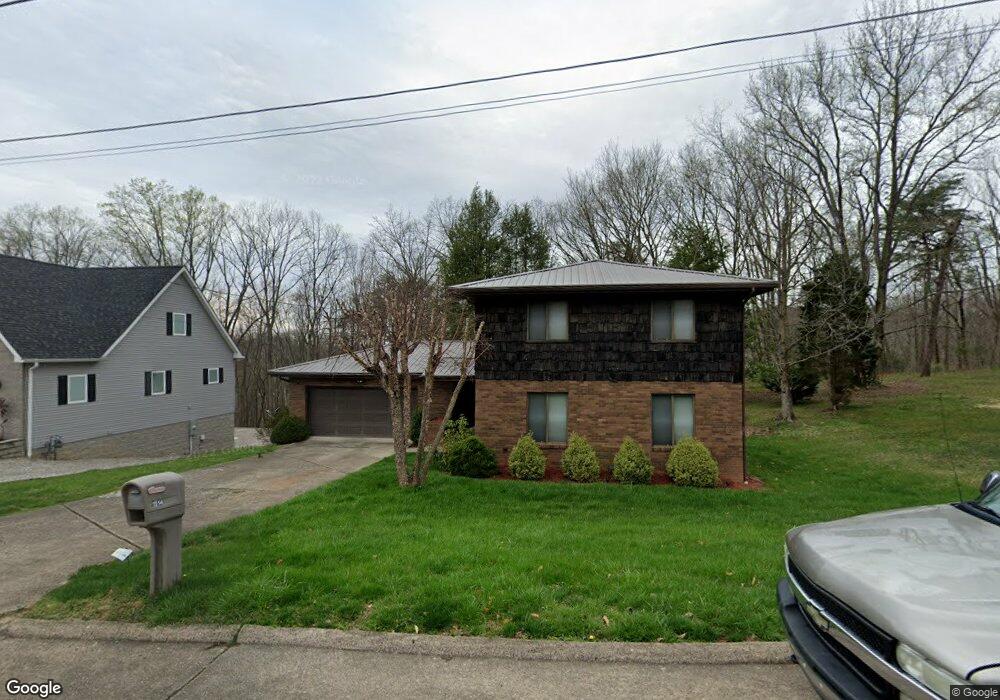 1514 Pinewood Park, Dunbar, WV 25064 - photo 1