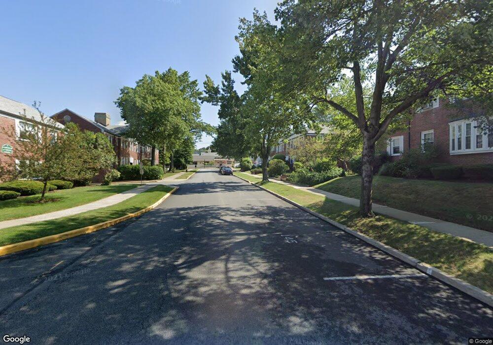 18 Green Acres Dr unit 61, Verona, NJ 07044 - photo 1