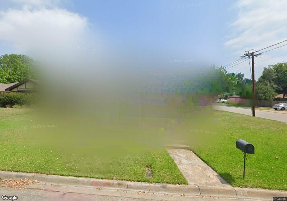 400 Mountainview Dr, Hurst, TX 76054 - photo 1