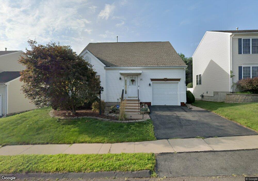 135 Mountain Laurel Way, Suffield, CT 06078 - photo 1