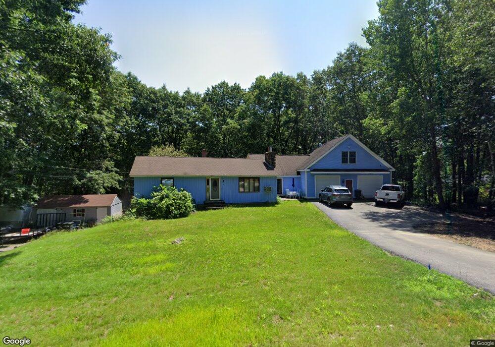 4 Merrill Dr, Atkinson, NH 03811 - photo 1