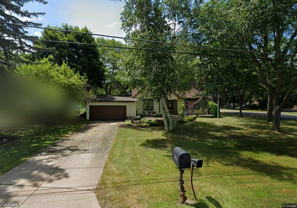 3264 Evergreen Dr, North Tonawanda, NY 14120 - photo 1