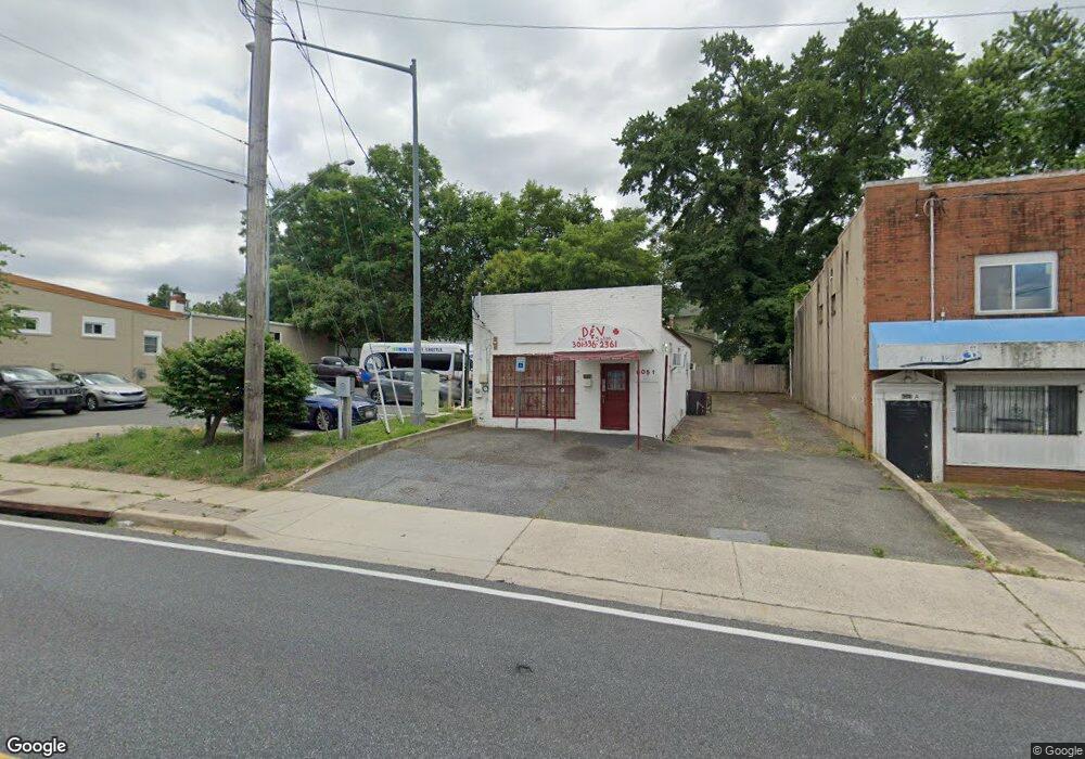 6051 Central Ave, Capitol Heights, MD 20743 - photo 1