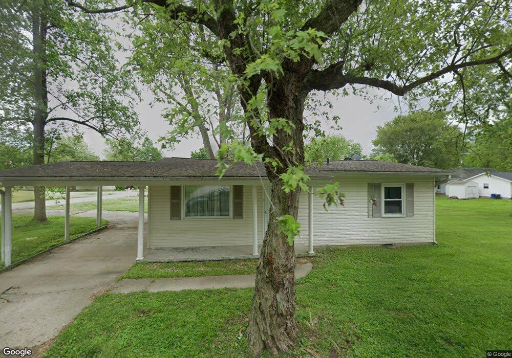 302 Pine St, Loogootee, IN 47553 - photo 1