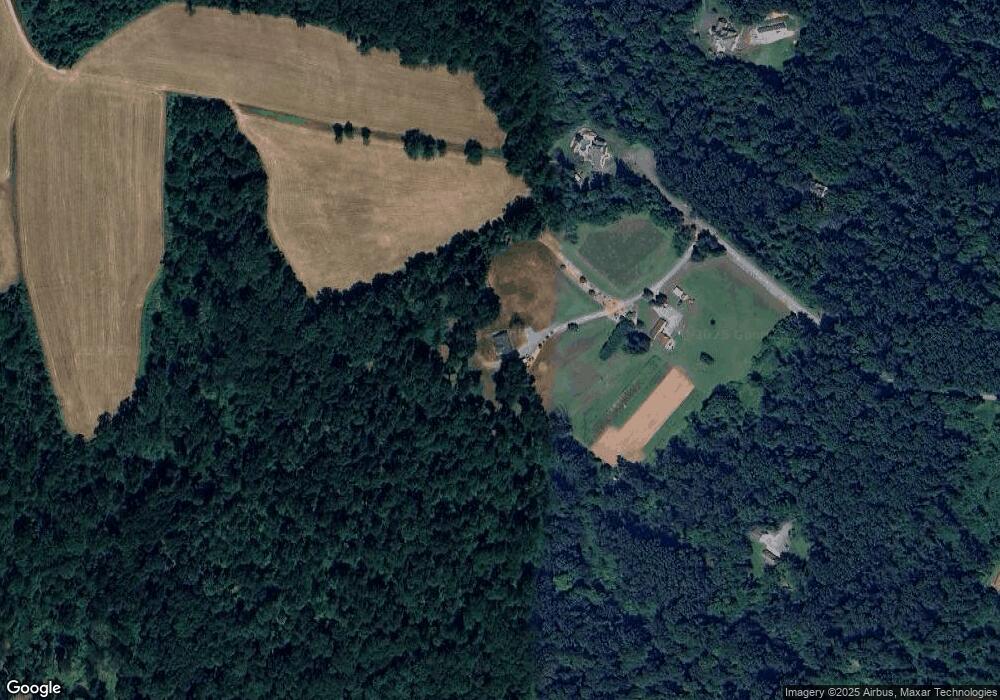 17 Hopwood Ln, Boyertown, PA 19512 - photo 1