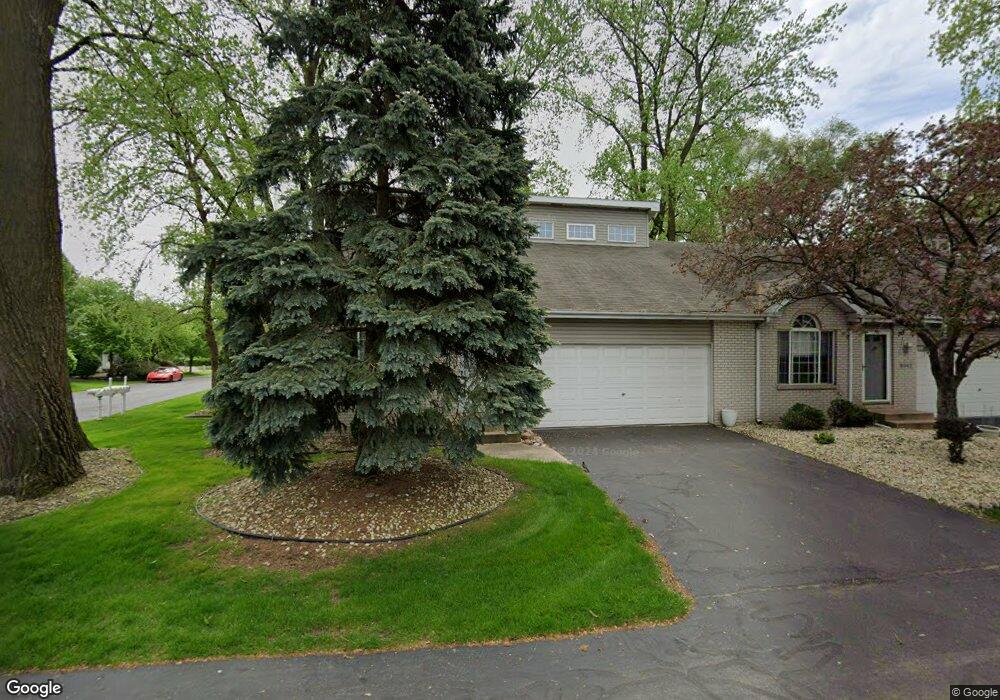 8944 Price Cir, Highland, IN 46322 - photo 1