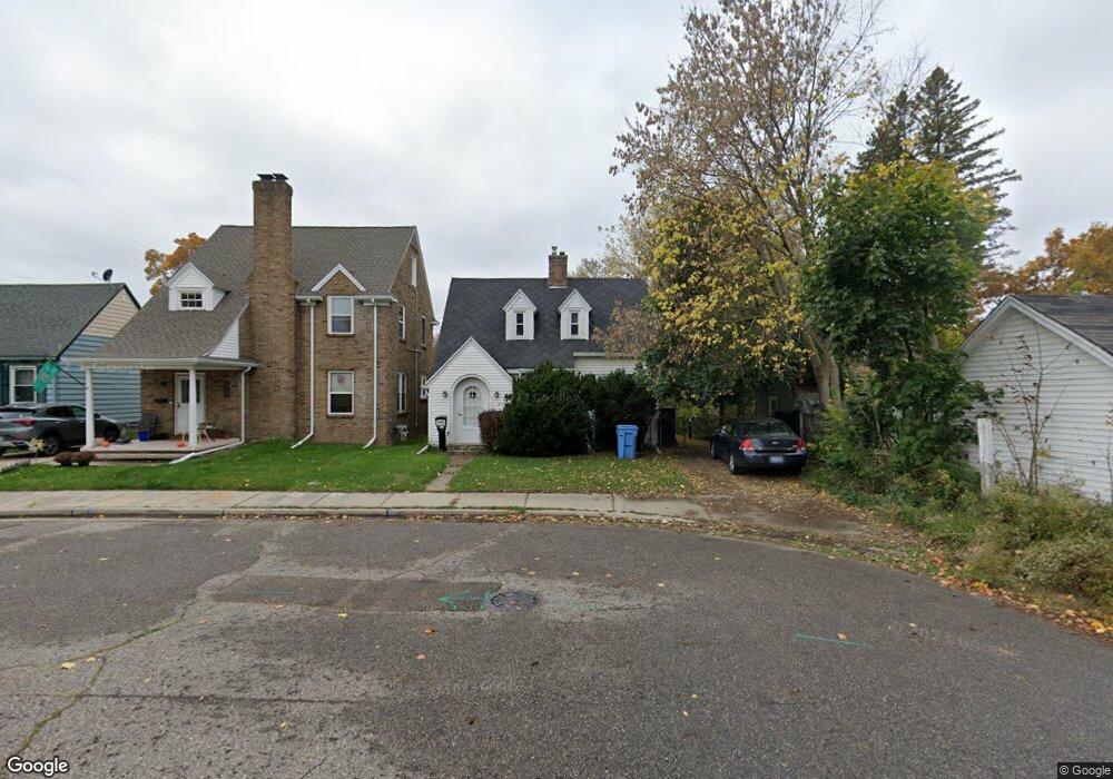 2110 Colvin Ct, Lansing, MI 48910 - photo 1