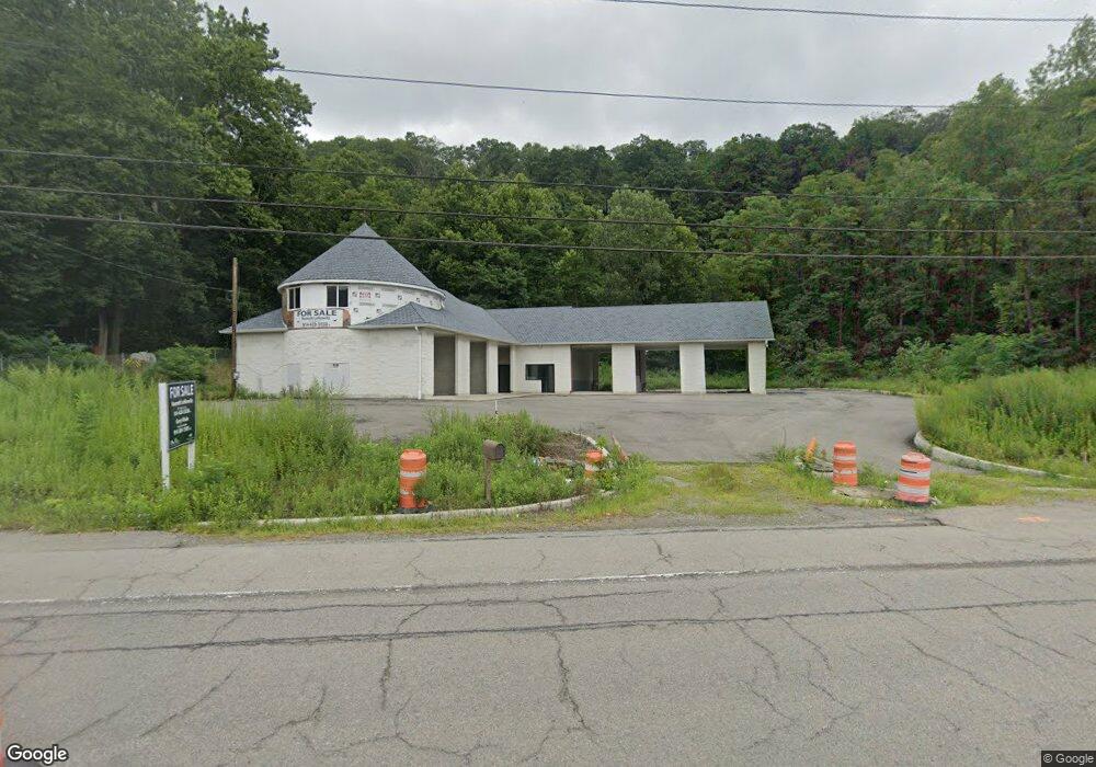 70 Roa Hook Rd, Cortlandt Manor, NY 10567 - photo 1