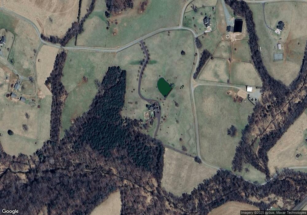 10256 Cedar Spring Ln, Culpeper, VA 22701 - photo 1