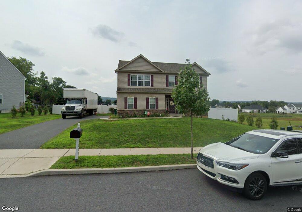 3910 Rau Ln unit 7, Easton, PA 18045 - photo 1