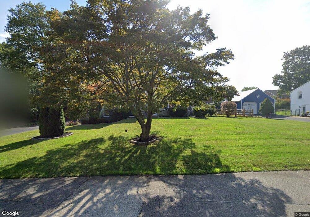 234 Canterbury Dr, Wallingford, PA 19086 - photo 1