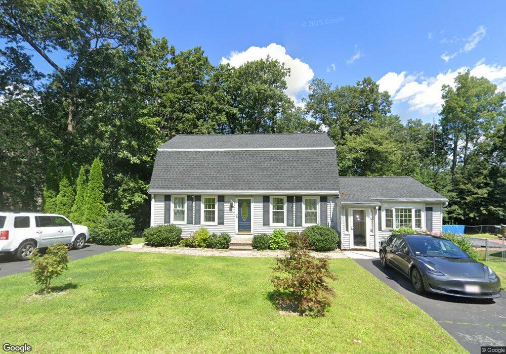 257 Oakland Ave, Methuen, MA 01844 - photo 1