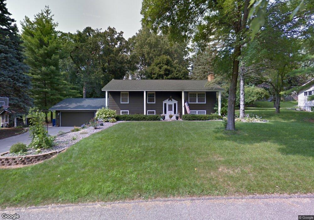 15708 Normandy Ln, Minnetonka, MN 55345 - photo 1