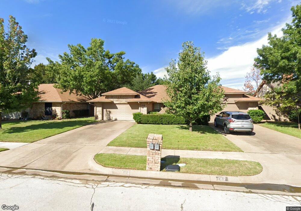 106 Mountain View Dr, Bedford, TX 76021 - photo 1