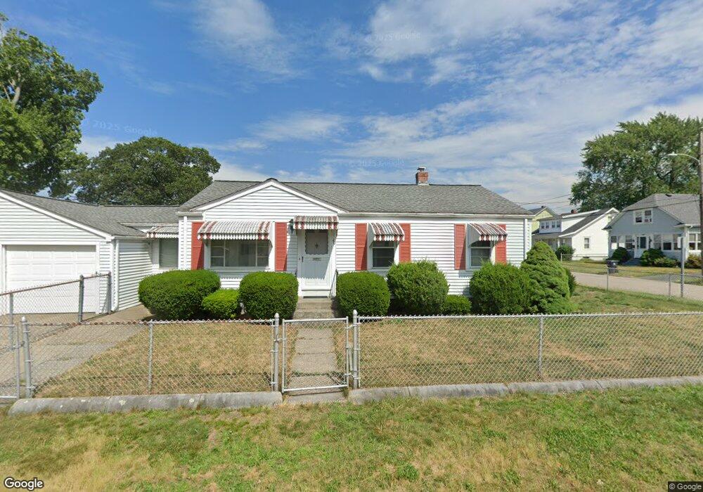 40 Gilmore St, Pawtucket, RI 02861 - photo 1