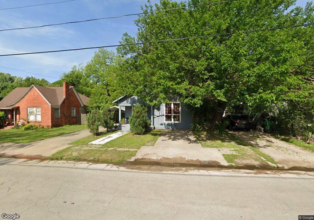 707 N Dixon St, Gainesville, TX 76240 - photo 1
