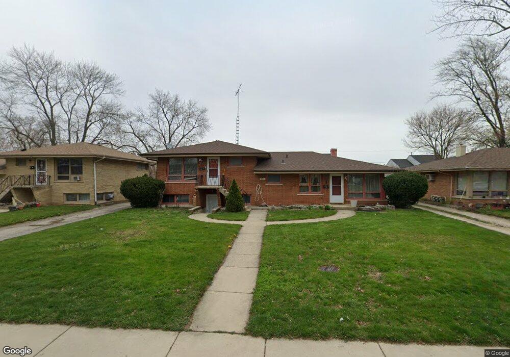 801 N Gladstone Ave unit 1, Aurora, IL 60506 - photo 1