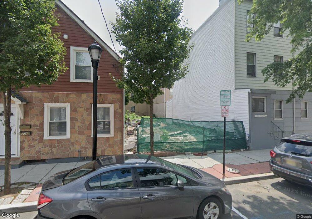 202 Bergenline Ave, Union City, NJ 07087 - photo 1