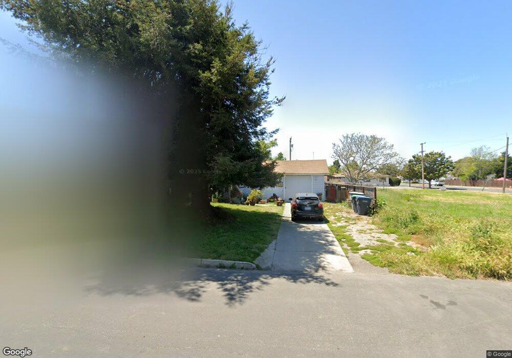 209 S F St, Lompoc, CA 93436 - photo 1